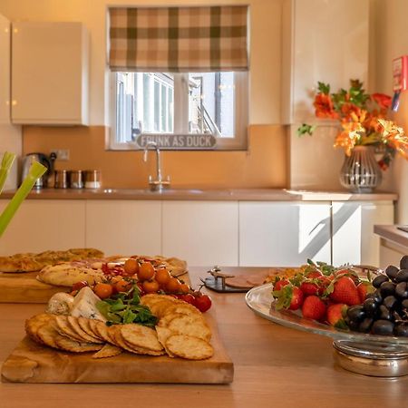Lakes Boutique Hostel Apartment Уиндермир Экстерьер фото