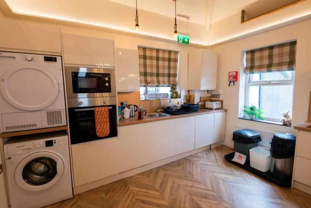 Lakes Boutique Hostel Apartment Уиндермир Экстерьер фото