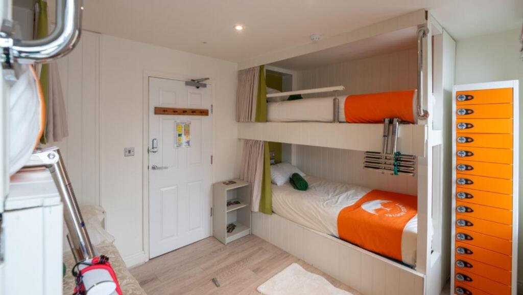 Lakes Boutique Hostel Apartment Уиндермир Экстерьер фото